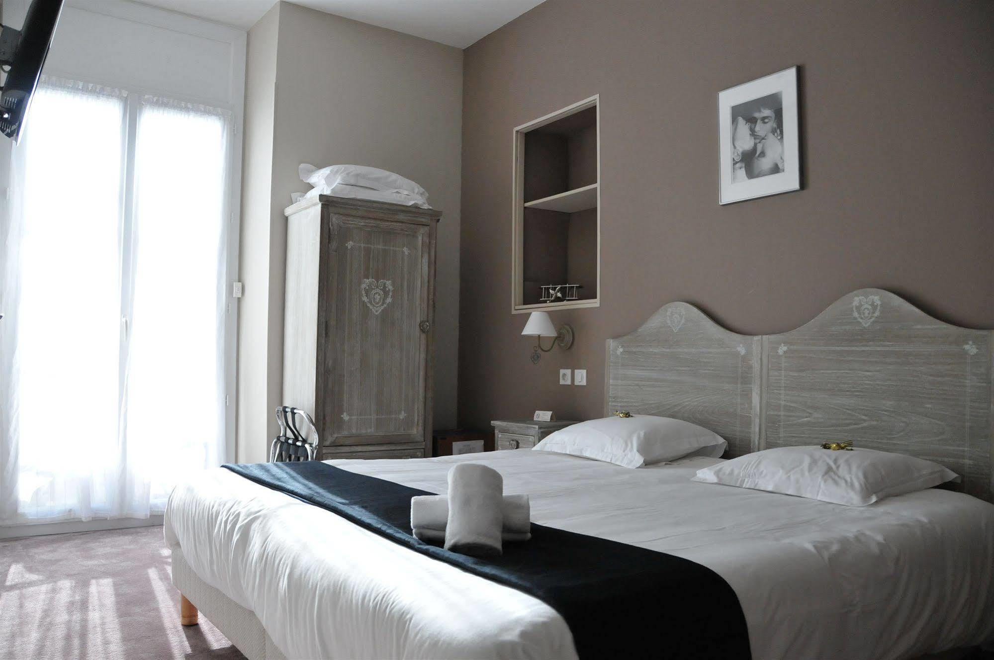 Hotel Oxford คานส์ ภายนอก รูปภาพ