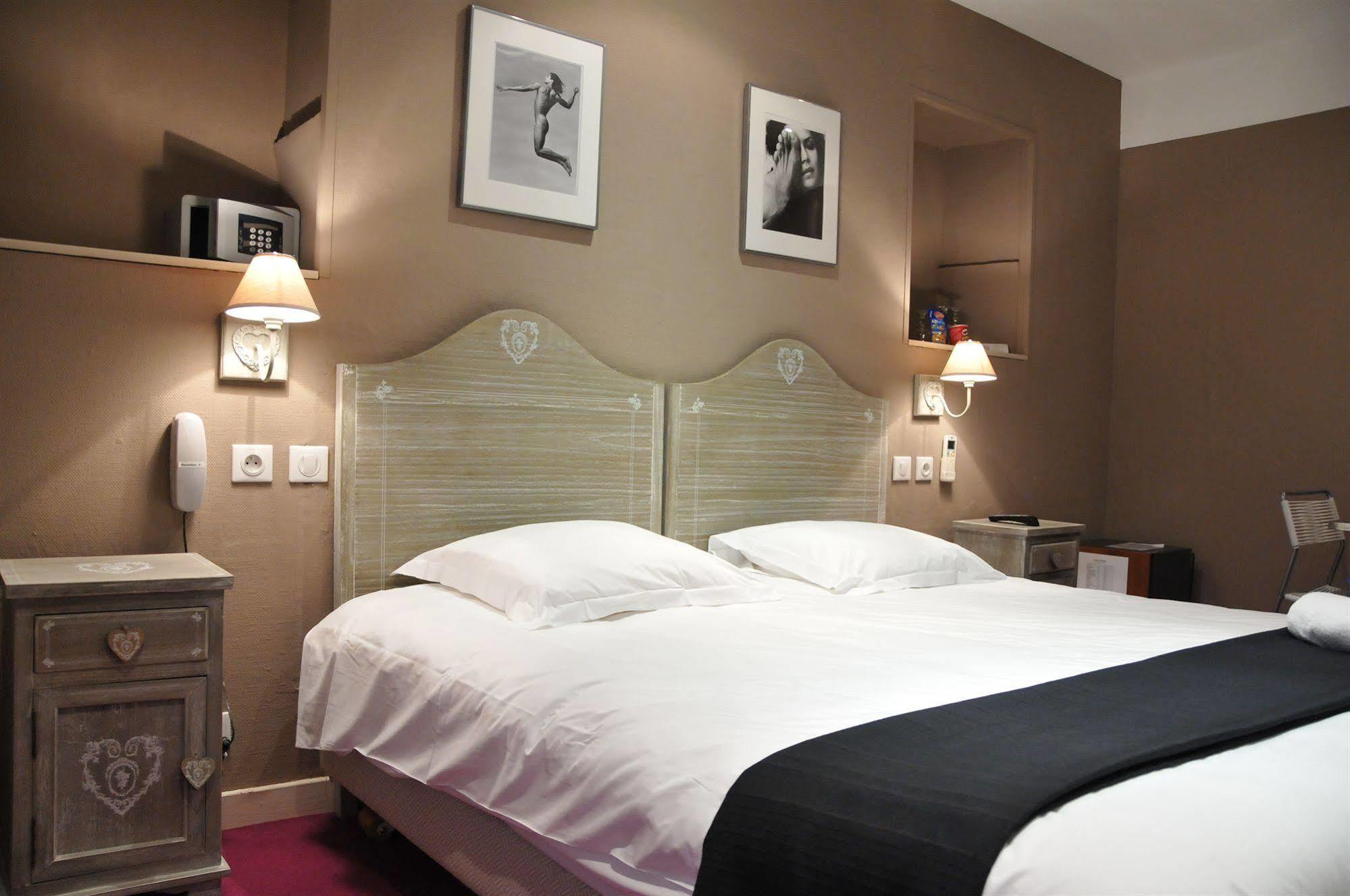 Hotel Oxford คานส์ ภายนอก รูปภาพ